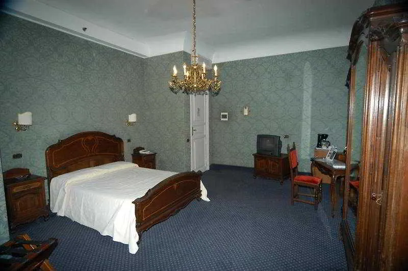 Hotel Astoria Genoa